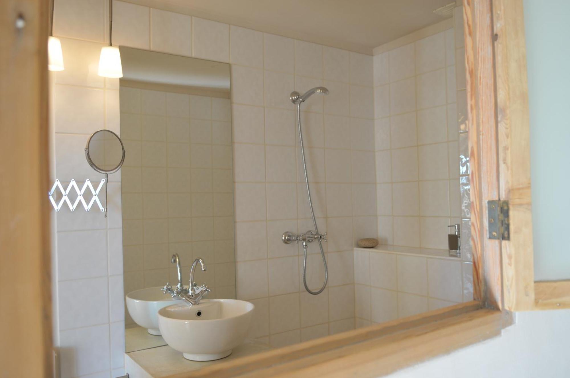 Bed and Breakfast Songes Au Lit Du Fleuve Cambes  Екстер'єр фото